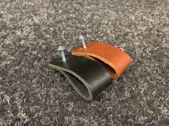 1274744-3 63 leather handles Loop fitting design