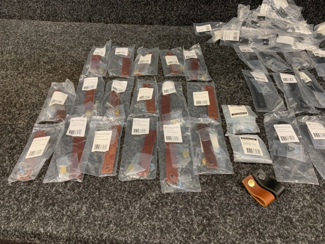 1274744-6 63 leather handles Loop fitting design