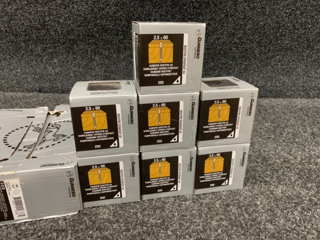 1275312-4 Nail 2.3x60 & Comb nail 2.5x60, Gunnebo