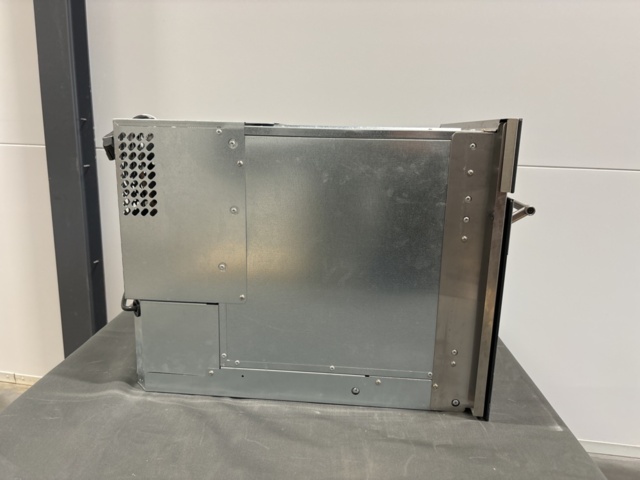 1137597-8 SMEG Blast Chiller SAB4304X