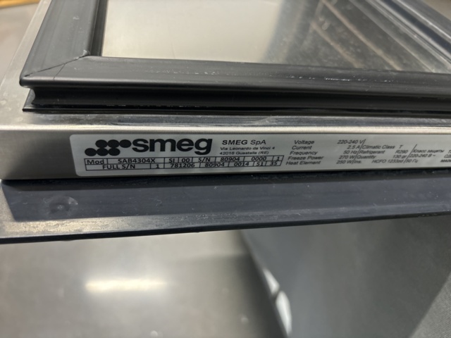 1137597-12 SMEG Blast Chiller SAB4304X