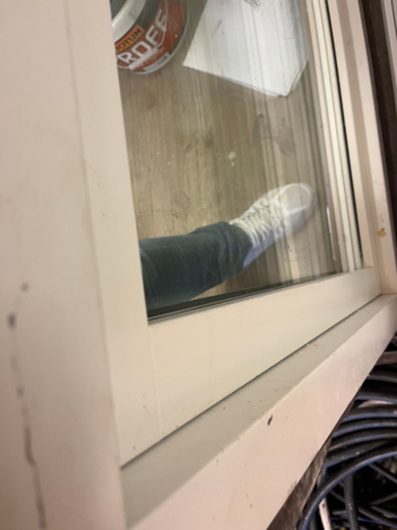 1194610-9 3 new windows