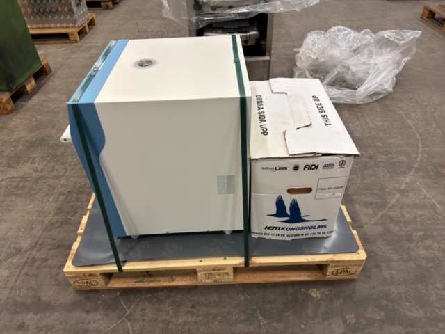 1276468-2 Milestone Ethos One microwave