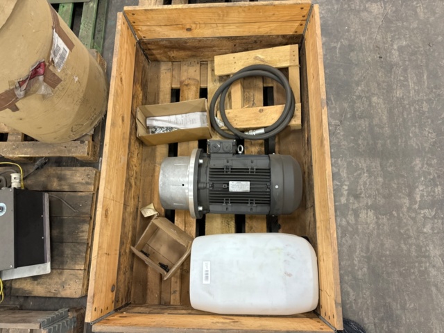 1276471-1 Hoyer electric motor (10) 7.5-9kw (10)