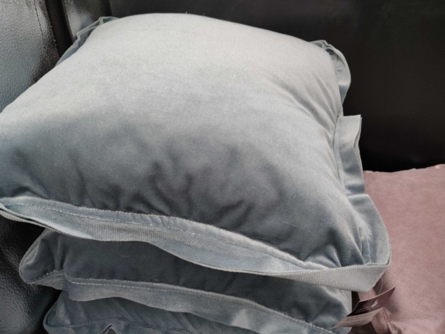 1270484-4 6 pillows, 40 x 40 cm - Shipping included