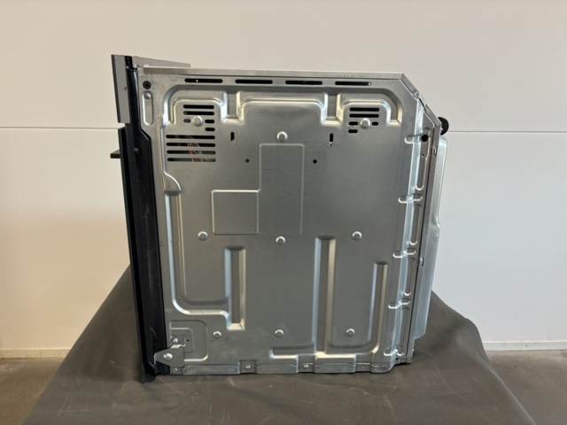 1137598-4 SMEG Combination microwave oven SO6102M2B3