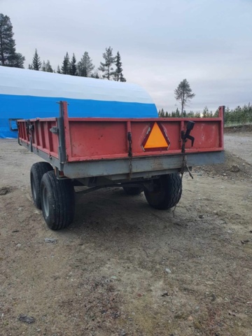 1278568-3 Tippsläp traktor