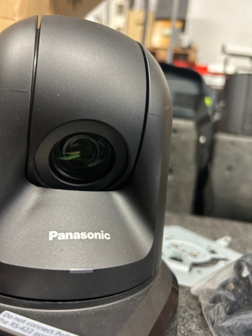 1250720-6 Camera Panasonic AW-HE42