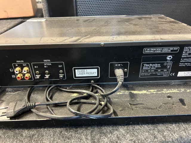 1250753-3 Minidisc player Technics SJ-MD100