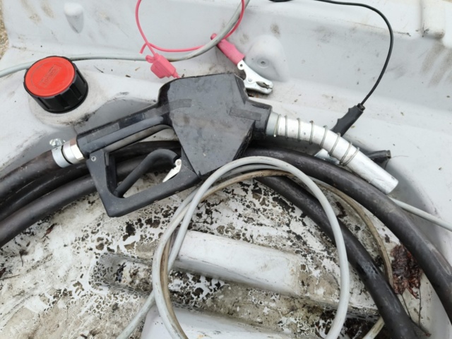 1267167-8 Cemo fuel tank