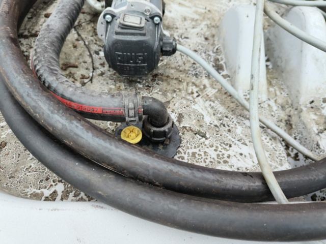 1267167-10 Cemo fuel tank