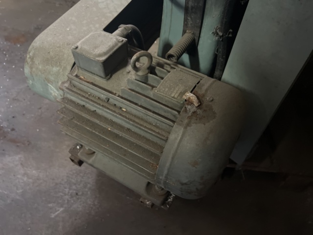 1277535-4 Band saw Jonsered