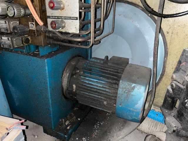 1277575-10 Injection molding machine Boy 15 S