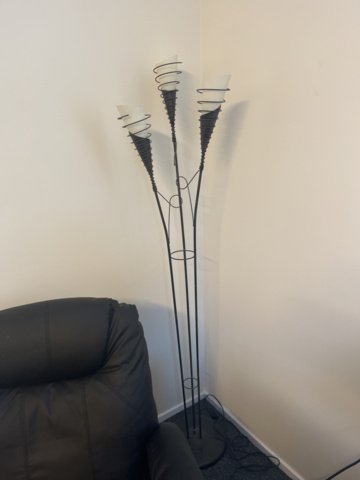 1251890-5 Massage chair