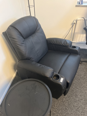 1251890-6 Massage chair