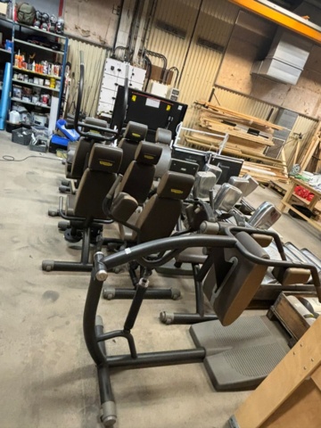 1137648-8 TechnoGym Rehab/Gym 9 pieces of equipment
