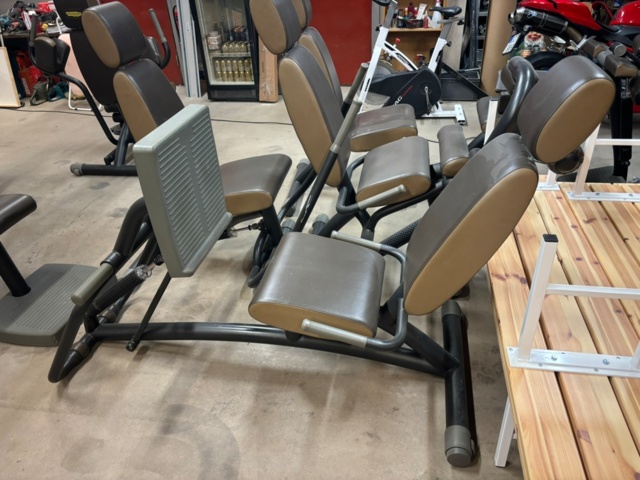 1137648-15 TechnoGym Rehab/Gym 9 pieces of equipment