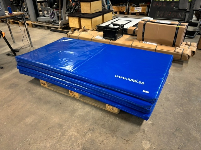 1137659-2 Gymnastics mat 100x190cm 4 pcs