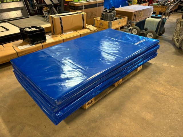 1137659-3 Gymnastics mat 100x190cm 4 pcs