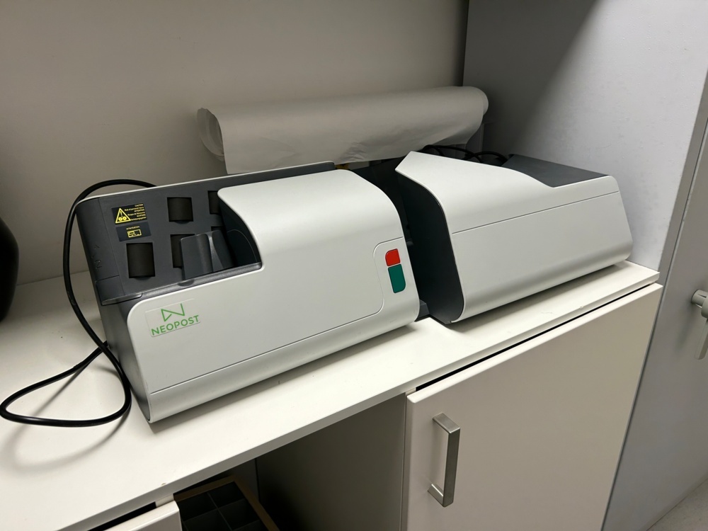 Envelope opener Neopost IM-16