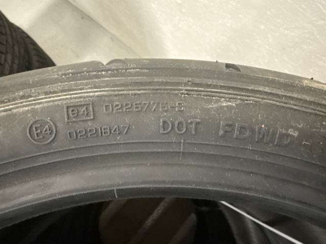 1280657-3 4 Advan AO48 tires