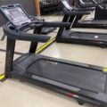 1281254-1 Treadmill Circle Fitness M8