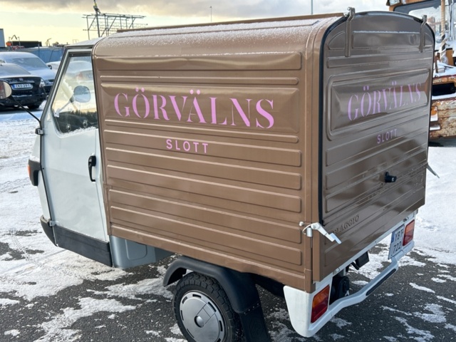 1264300-3 Piaggio Ape 50 0.05 CVT, 3hp, 2015 With Espresso machine