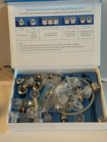 1280766-5 Hydrafacial and diamond grinding machine