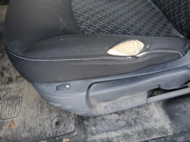 1267326-77 Renault Kangoo Express 1.5 dCi -2015