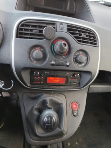 1267326-81 Renault Kangoo Express 1.5 dCi -2015