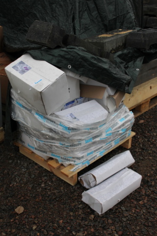 1225720-3 Aluminum profiles