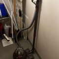 1269822-3 Cleaning storage - Vacuum cleaner Dyson, including various cleaning items