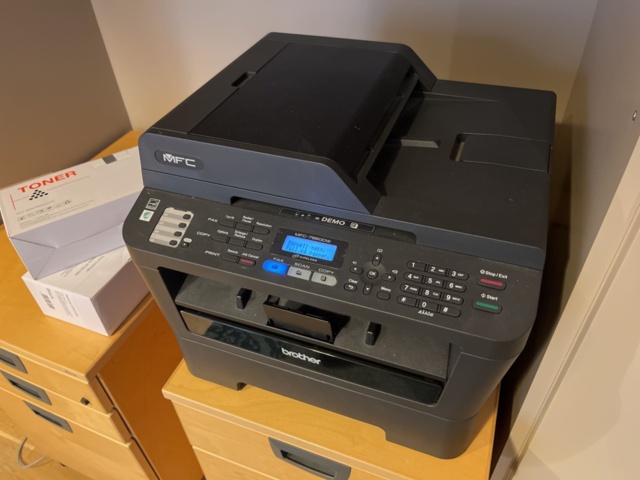 1269851-2 Multifunction printer with toner - Brother MFC-7860DW
