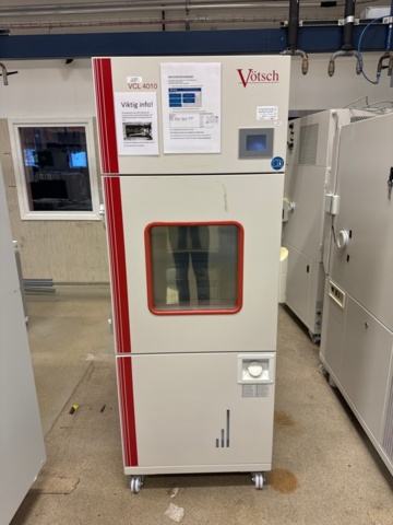 1282295-1 Vötsch VCL 4010