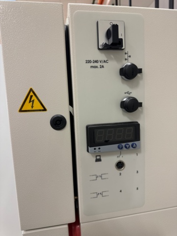 1282295-4 Vötsch VCL 4010