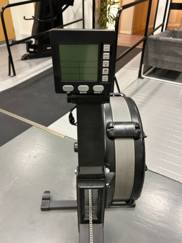 1224893-4 Rowing machine - Recoil