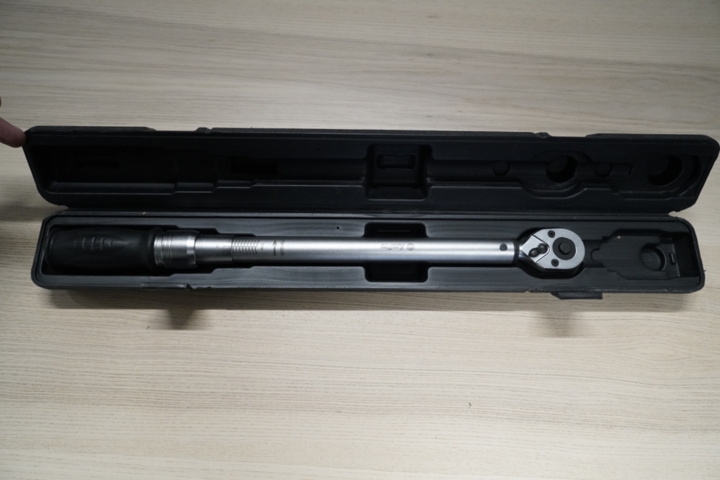 1254898-2 Torque Wrench - AmPro