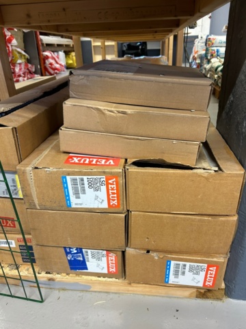 1152632-12 Stealth coverings for Velux windows