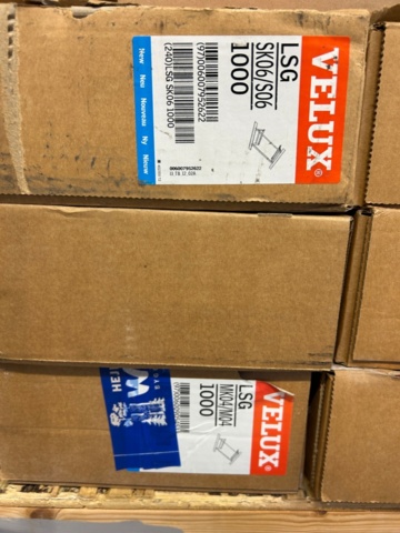 1152632-13 Stealth coverings for Velux windows