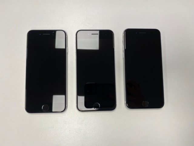 1150423-1 3st iPhone SE gen 2