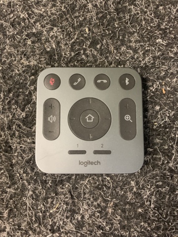 1283141-7 Video conference system Logitech Meetup with 49" Samsung Display screen