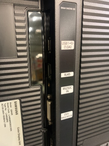 1283141-17 Video conference system Logitech Meetup with 49" Samsung Display screen