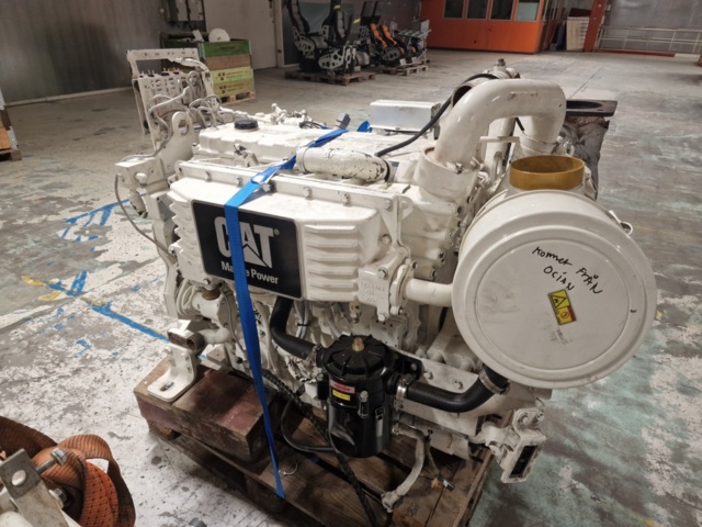 1143439-7 Auxiliary engines 2 pcs with many accessories - CAT C9 (CCW)