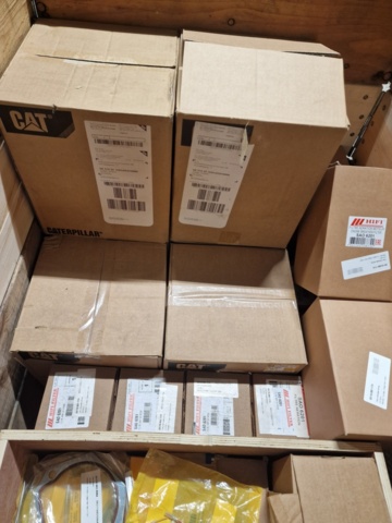 1143439-14 Auxiliary engines 2 pcs with many accessories - CAT C9 (CCW)