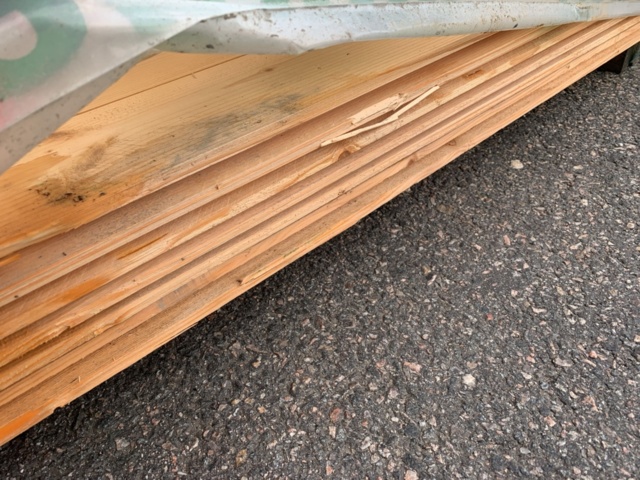 1096210-4 About 49 pcs. Straight-edged seam untreated 22x145x5400mm