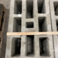 1283300-6 2 pallets Light clinker blocks/retaining stones, Leca