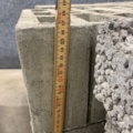 1283300-7 2 pallets Light clinker blocks/retaining stones, Leca