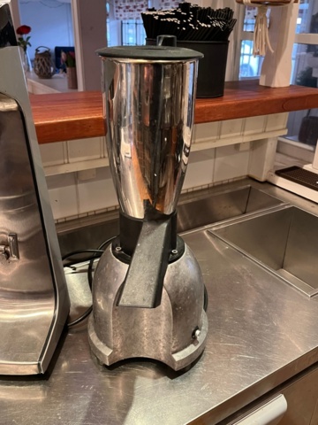 1255065-6 Mixer Hamilton beach and ice crusher Ceado V90