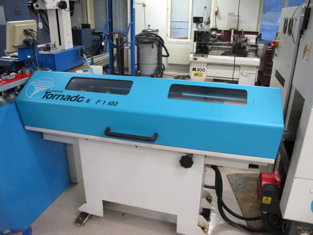 835069-8 CNC lathe Colchester Tornado 110 with bar feeder