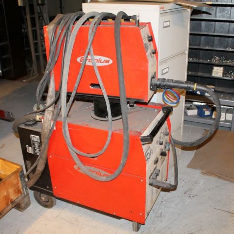 194932-1 MIG-svets Fronius Variostar 457-2 med matarverk.